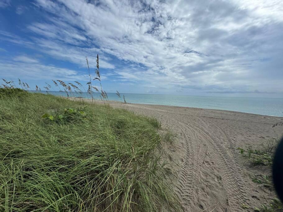 Apartamento Seaside Cove Fort Pierce Exterior foto