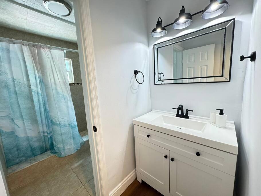Apartamento Seaside Cove Fort Pierce Exterior foto